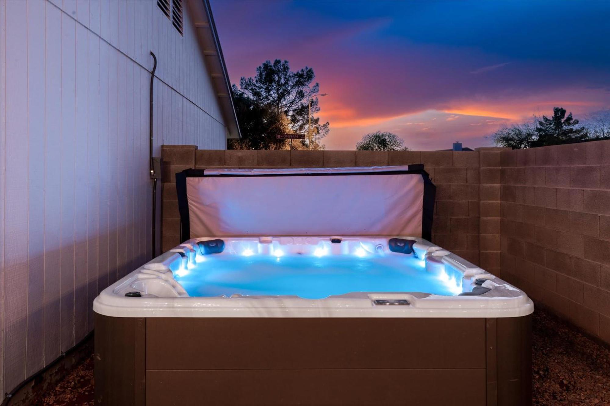 Mini Golf Fire Pit Pool Game Room Chandler Exterior photo