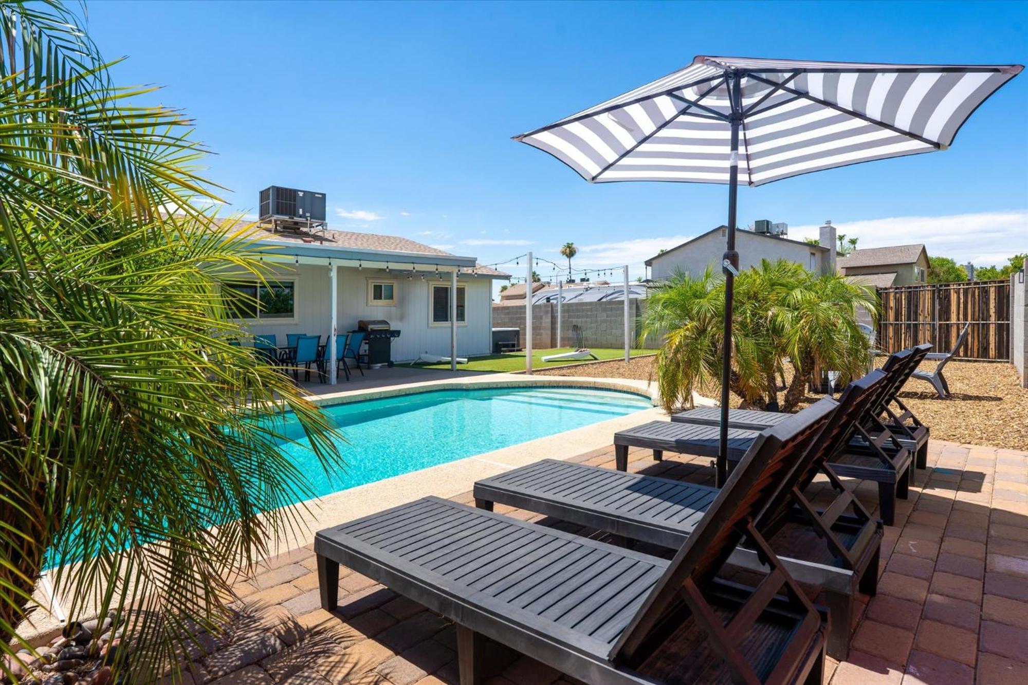 Mini Golf Fire Pit Pool Game Room Chandler Exterior photo